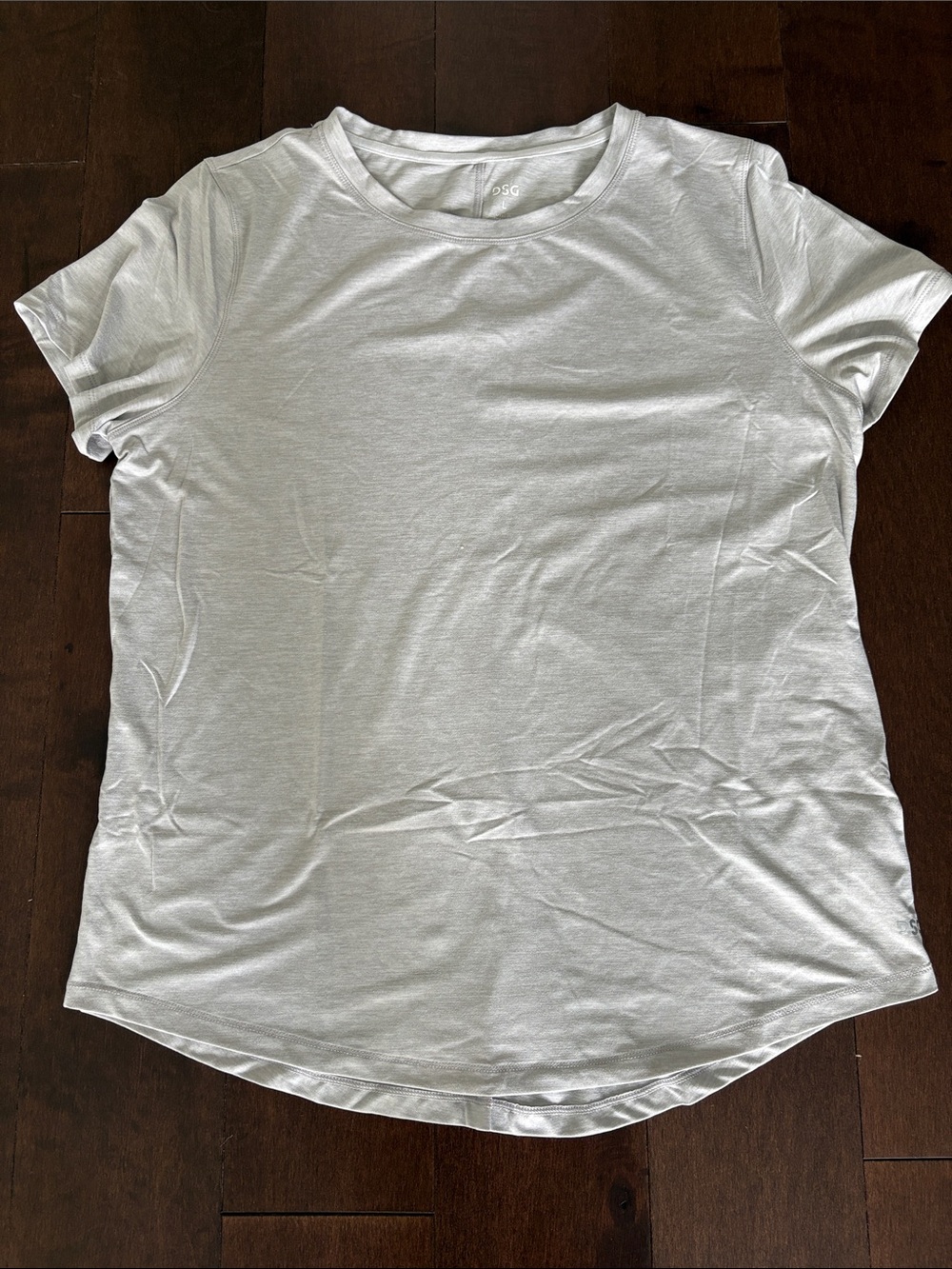 DSG Women’s Short Sleeve Crewneck Tee in Silver